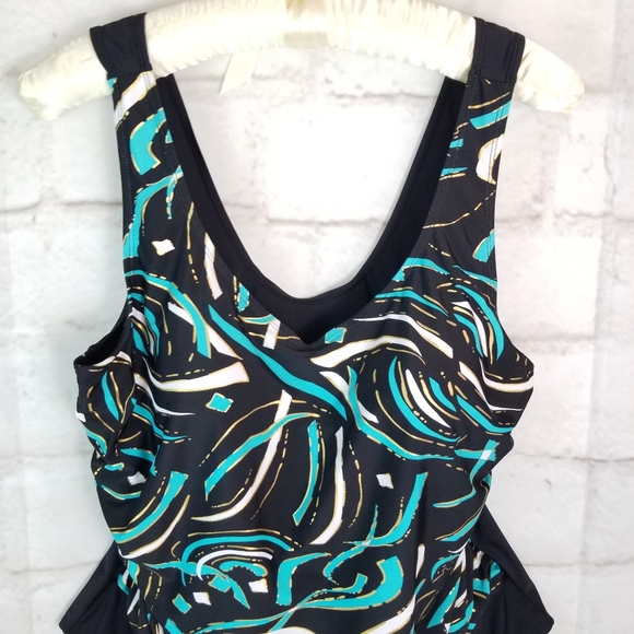 Krystal Maillot Plus 20W Black One Piece Swimsuit - Picture 2 of 14